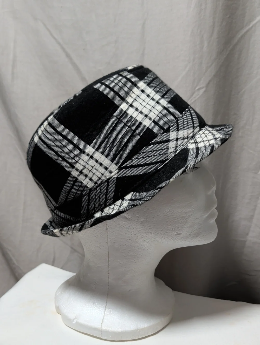 Black & White Plaid Fedora Hat Casual Resort Shopping Cruise Day Wear